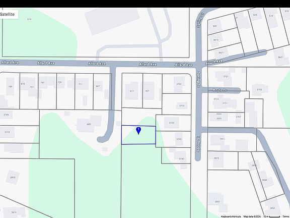 2nd image of 623 Allard Ave