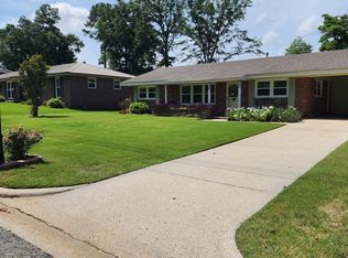 206 Edgewood Ave, Prattville, AL 36066