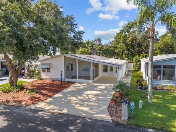 6084 Southern Oaks Dr SE, Winter Haven, FL 33884