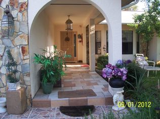 1504 Gulf Rd, Tarpon Springs, FL 34689