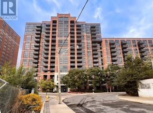 61 Heintzman St #621, Toronto, ON M6P5A2