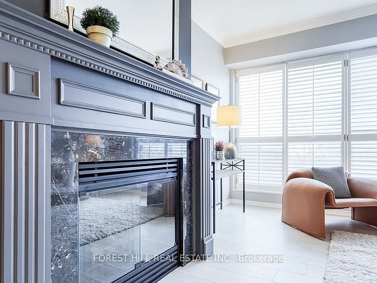 1818 Bayview Ave #704 — Photo 13