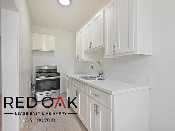 2nd image of 5407 Sierra Vista Ave APT 105