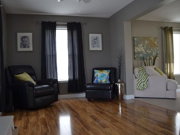 4th image of 215 Genson Dr