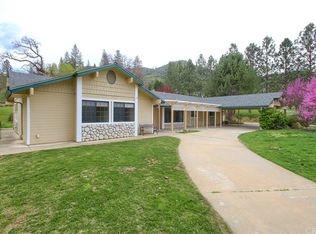 46144 Sutton Dr, Oakhurst, CA 93644