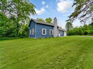3107 Clover St, Pittsford, NY 14534
