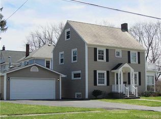 514 High St, Lockport, NY 14094