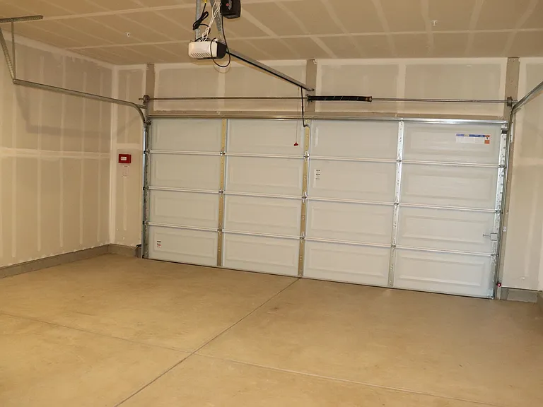 1754 Eagle River Ave — Photo 8
