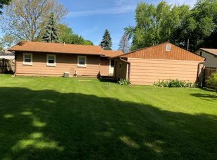 409 E Macomb St, Belvidere, IL 61008