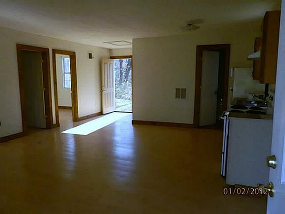 3rd image of 1913 Wahoo Ln