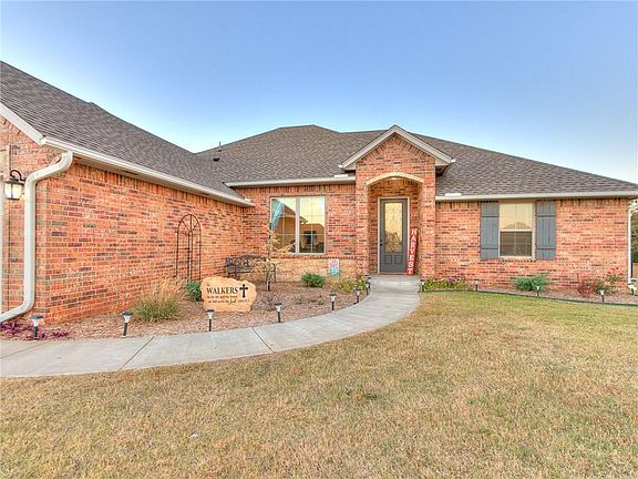 3rd image of 21641 SE 90th St
