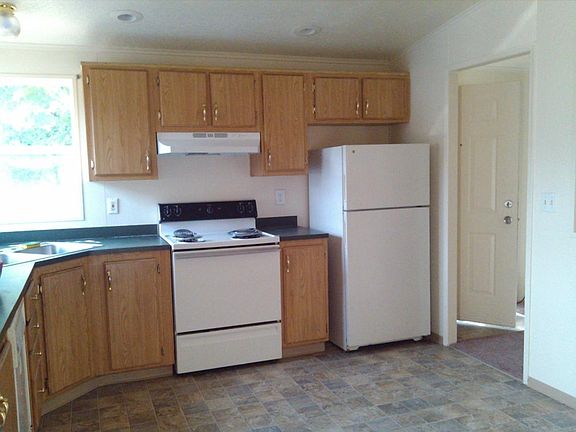 5th image of 1113 Marion St #1
