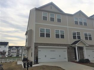 120 Langhorne Dr, Mount Holly, NC 28120