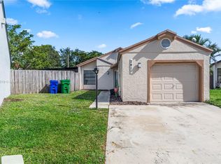 2411 SW 85th Ave, Miramar, FL 33025