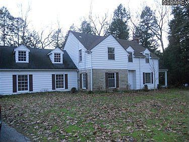 1st image of 1065 Genesee Dr