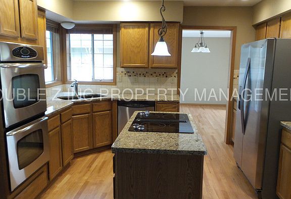 5th image of 9005 163rd Street Ct E