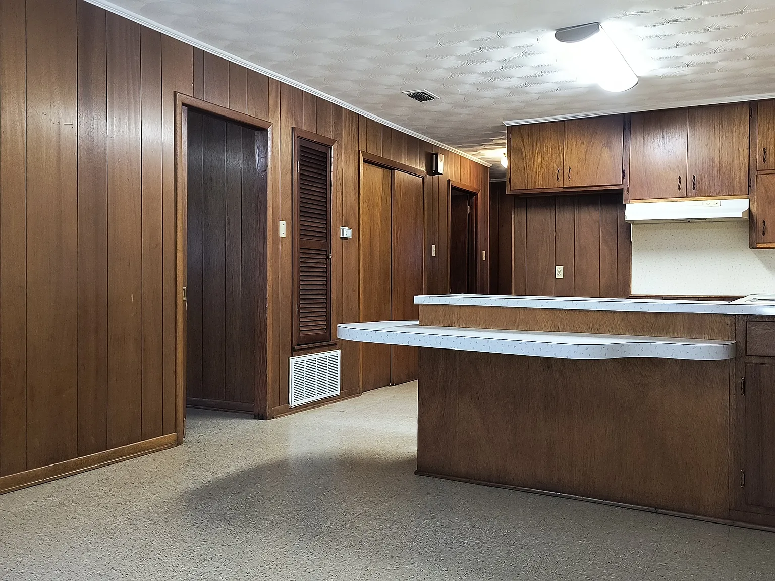 z2707 West 27th Avenue - 1 — Photo 2