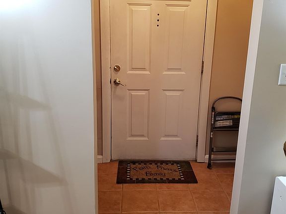 5th image of 2508 Campbell St