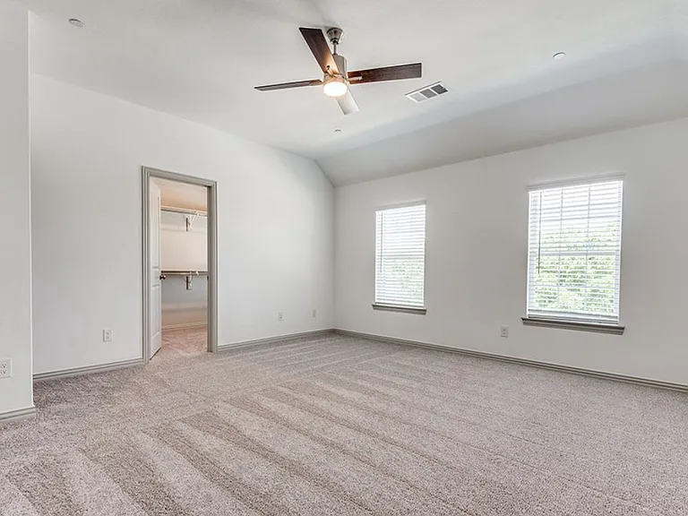 8713 Phoebe Rd — Photo 12
