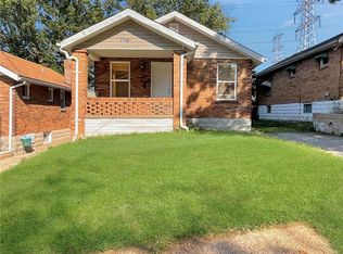 2748 N And South Rd, Saint Louis, MO 63114