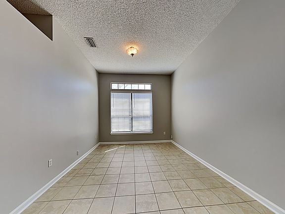 5th image of 2544 Watermill Dr
