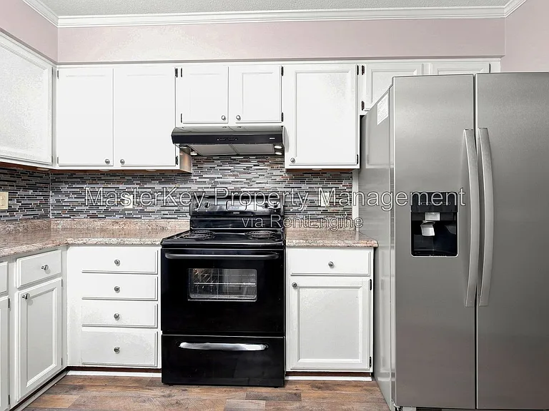 5017 Walton Hill Rd — Photo 5