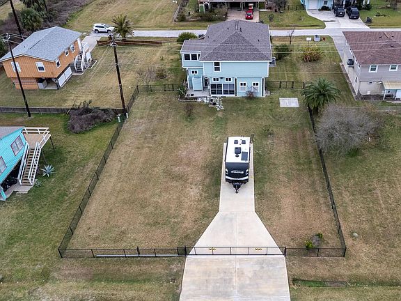 3rd image of 16506 Mansvelt Rd