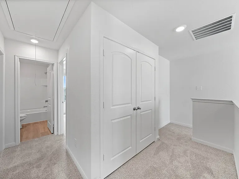 8413 Silverbow Dr — Photo 14