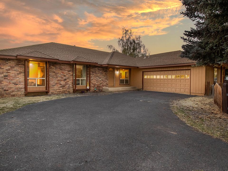 1st image of 3904 Redondo Way