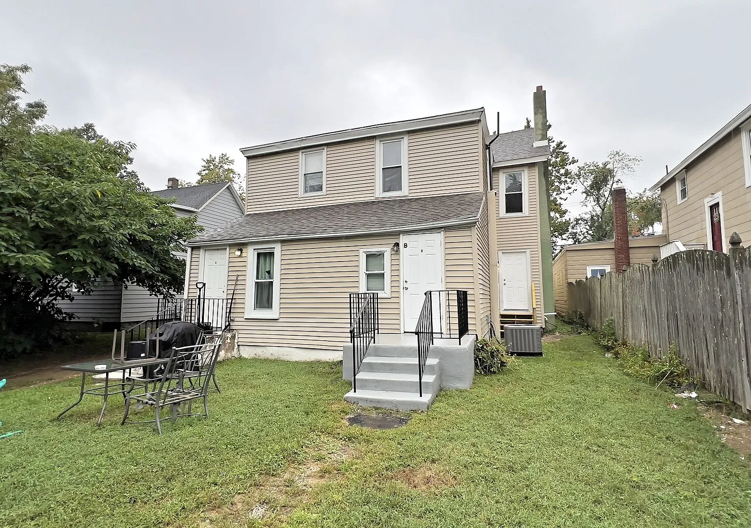 2174 Atco Avenue — Photo 1