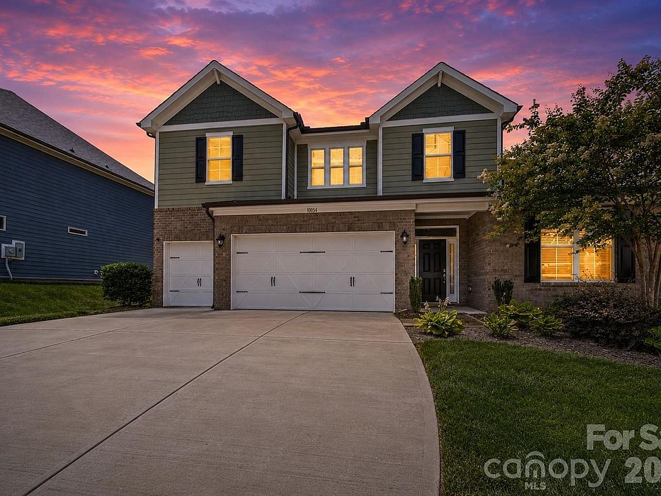 1st image of 10054 Carousel Corral Dr