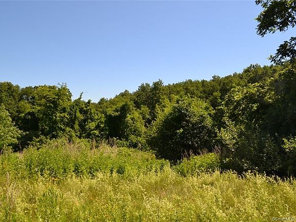 5th image of 4 Delia Ln