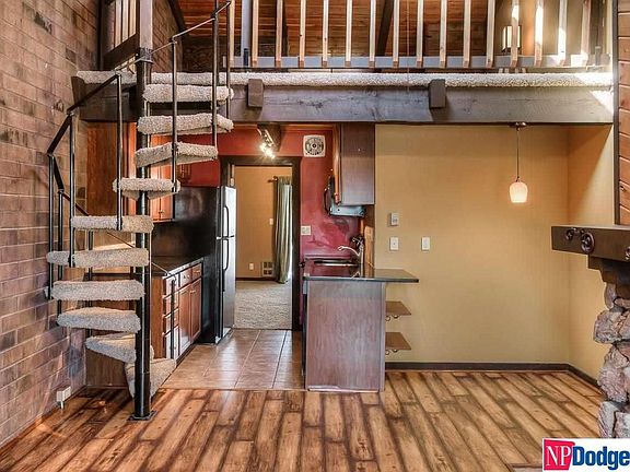4th image of 8941 Miami St APT 28