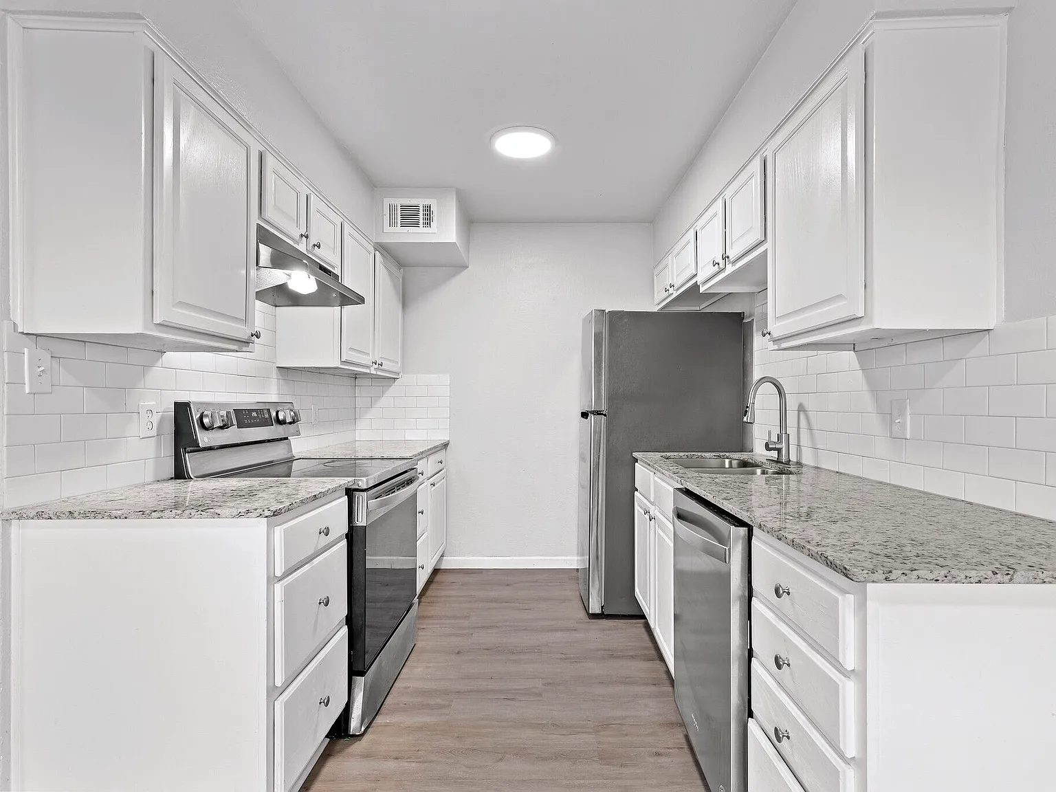 The Mirabel Apartments — Photo 1