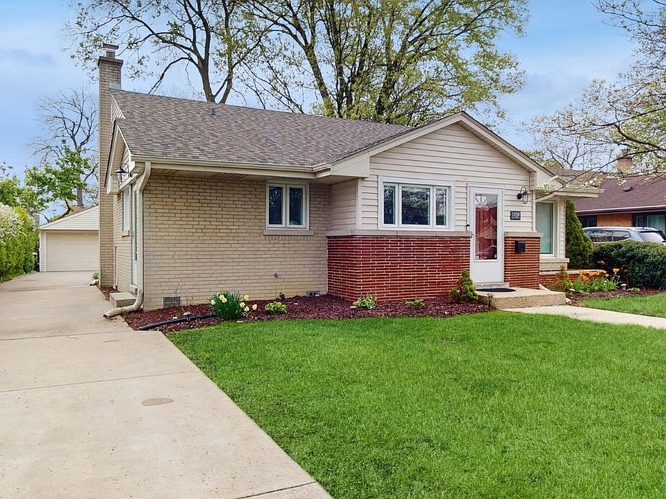 2nd image of 1709 S Grace Ave
