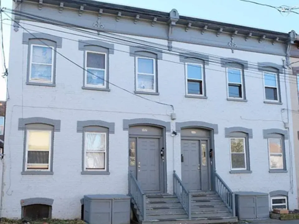 357 Monroe St #2