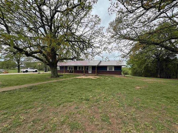 621 Highway 62 W, Ash Flat, AR 72513