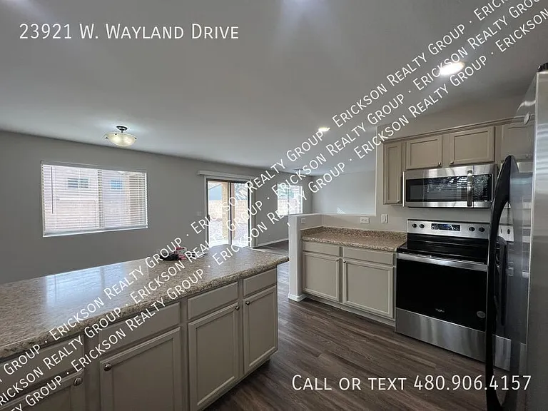 23921 W Wayland Dr — Photo 8
