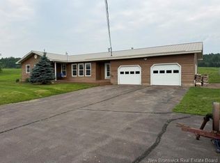 12 Glenvale Rd, Petitcodiac, NB E4Z4J1