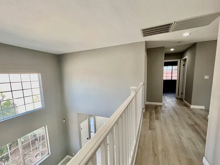 5541 Crestlock Dr — Photo 15