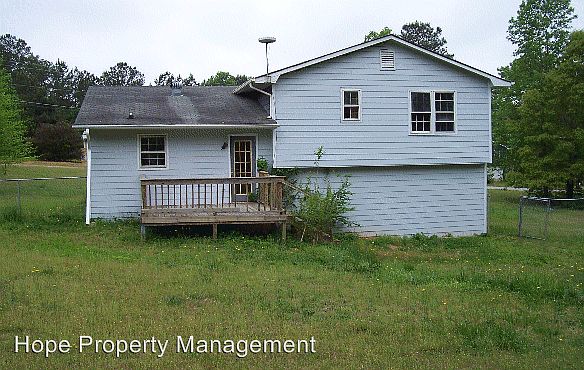 2nd image of 15 Beverly Park Dr