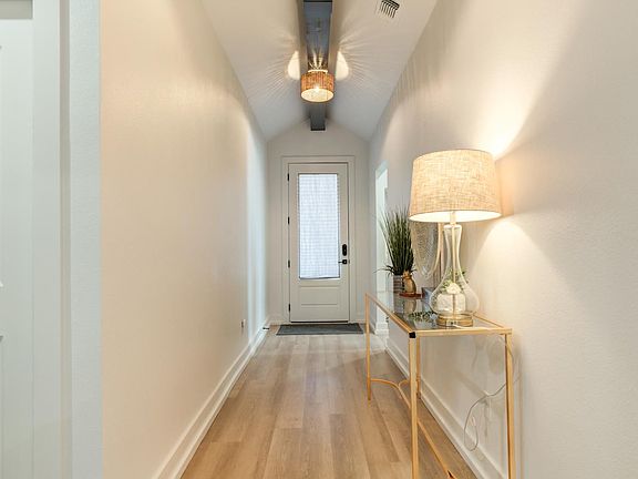 2nd image of 1005 N Grover Ave