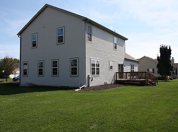 2nd image of 1119 Knollwood Dr