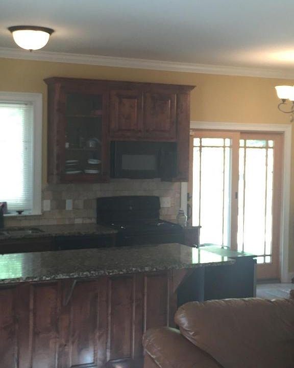 2nd image of 8940 Fuller Rd