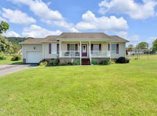 127 Hamilton Rd, Elizabethton, TN 37643