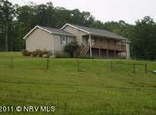 6155 Blue Springs Rd, Hiwassee, VA 24347
