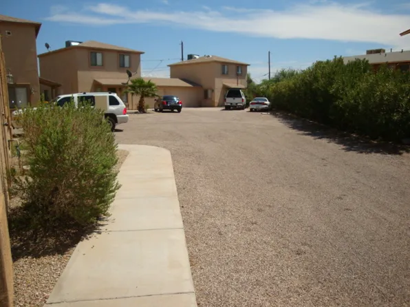 2731 E Southgate Ave, Phoenix, AZ 85040