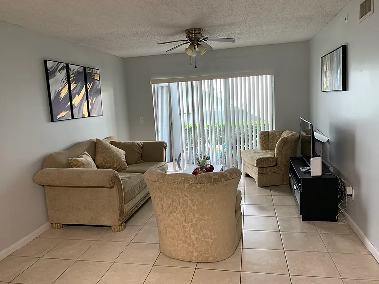 2640 S University Dr — Photo 11