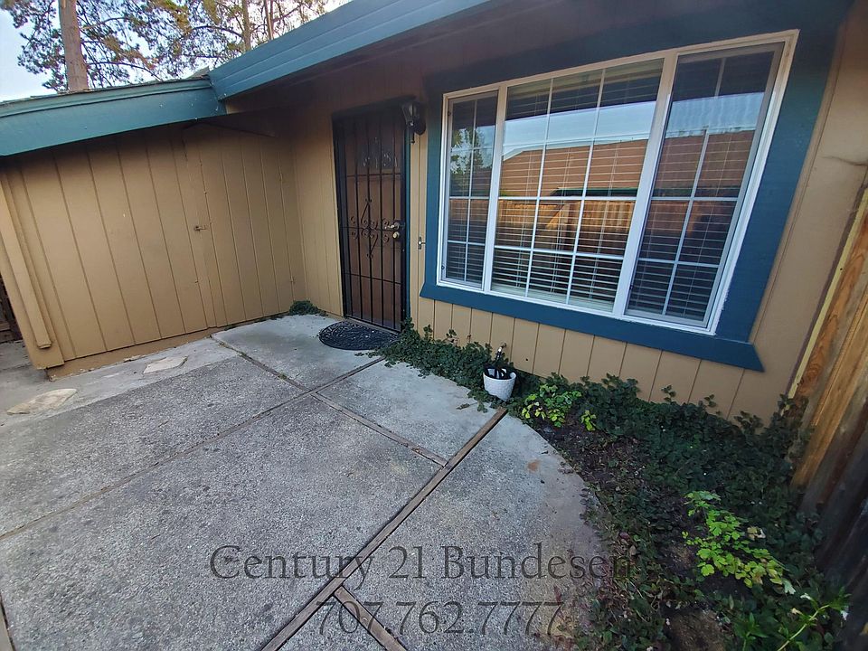 1st image of 277 Lincoln Ave