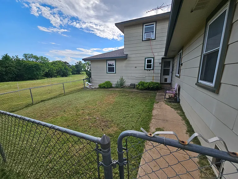 2992 S Cason Rd — Photo 17